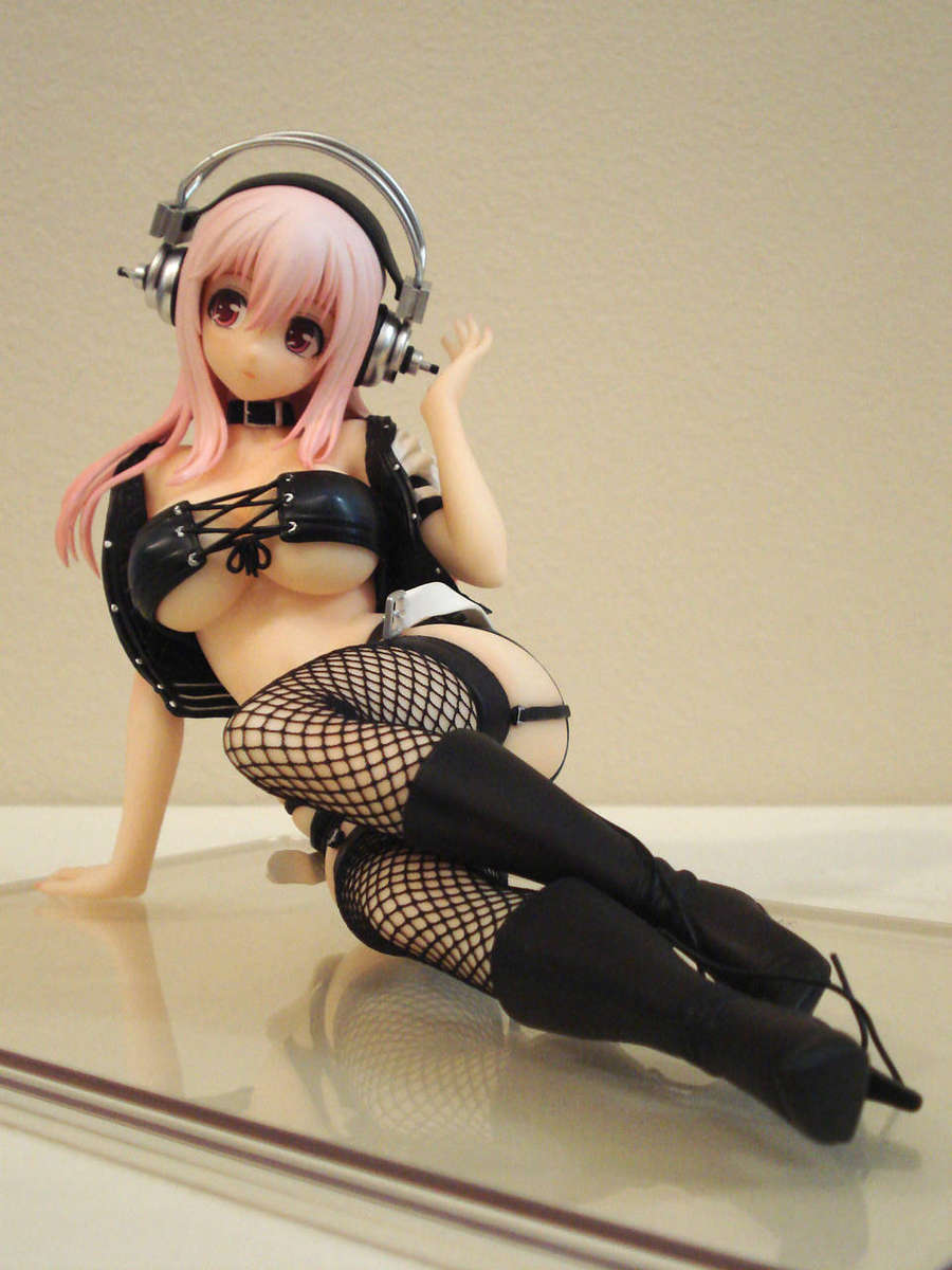 Super Sonico After The Party - 1/6 Scale Anime Figure