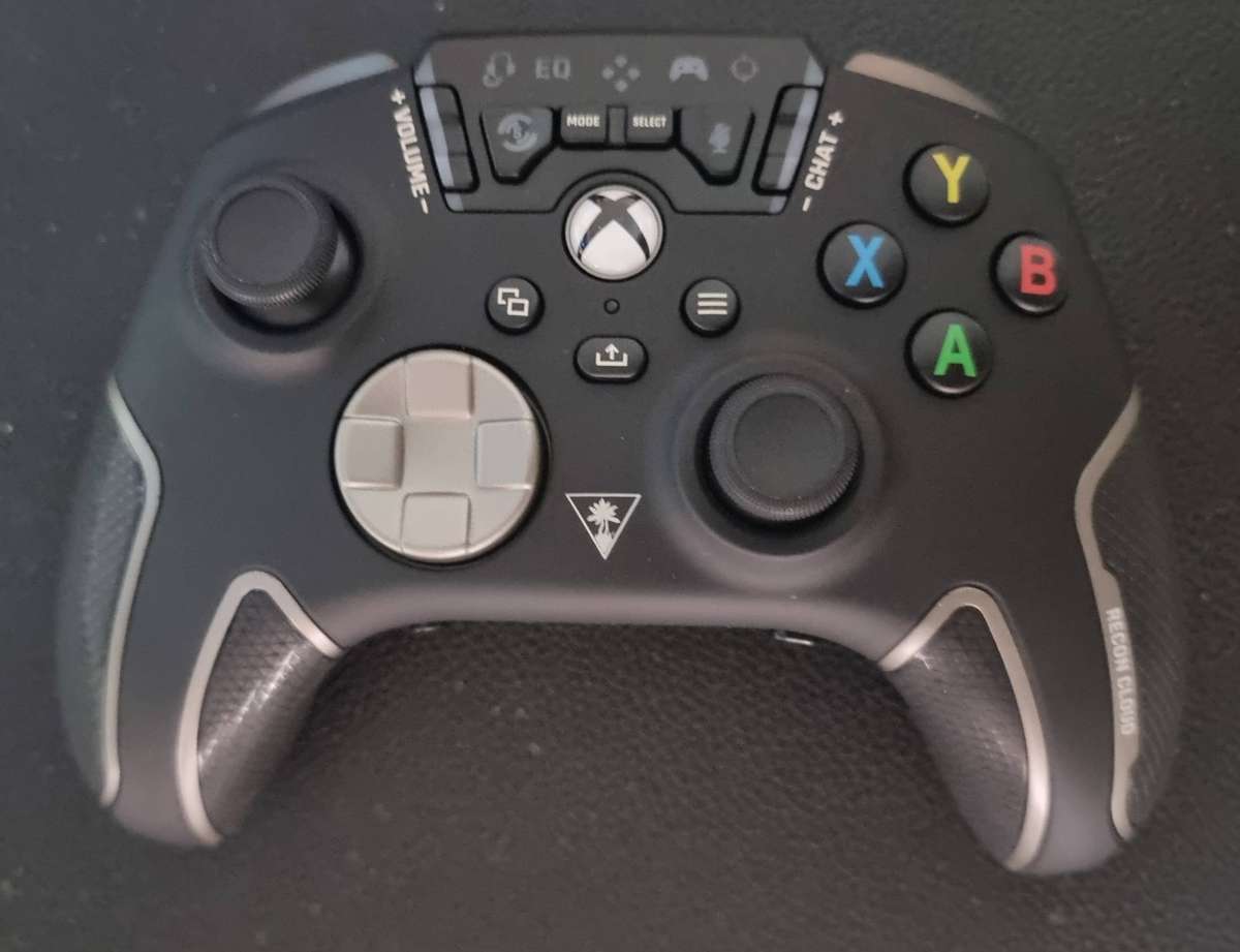 Turtle Beach Recon Cloud Hybrid Controller - Includes 1x Month Free Game Pass Ultimate