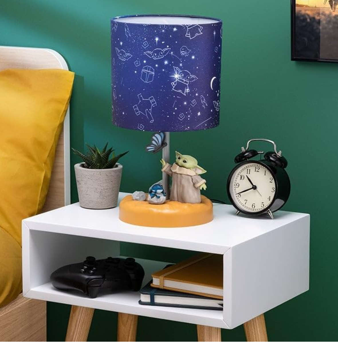 PALADONE- GROGU Diorama Light