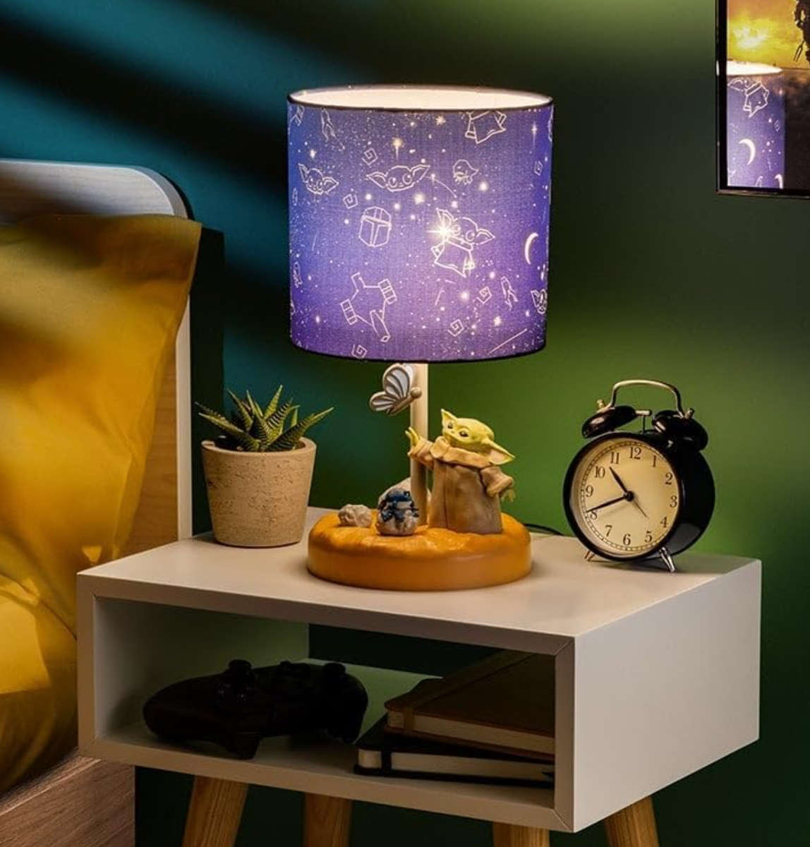 PALADONE- GROGU Diorama Light