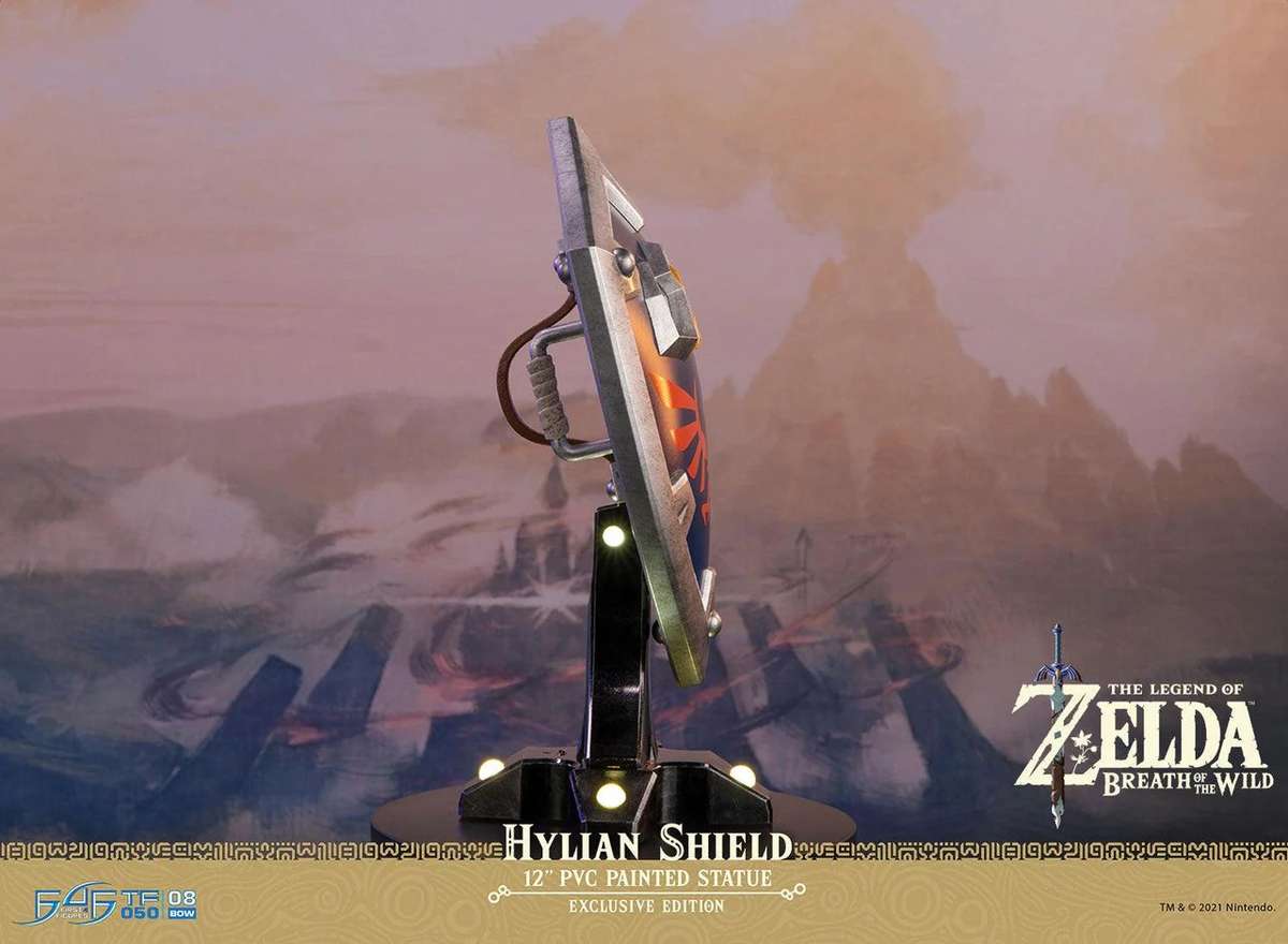 First 4 Figures - The Legend of Zelda: Breath of the Wild - Hylian Shield