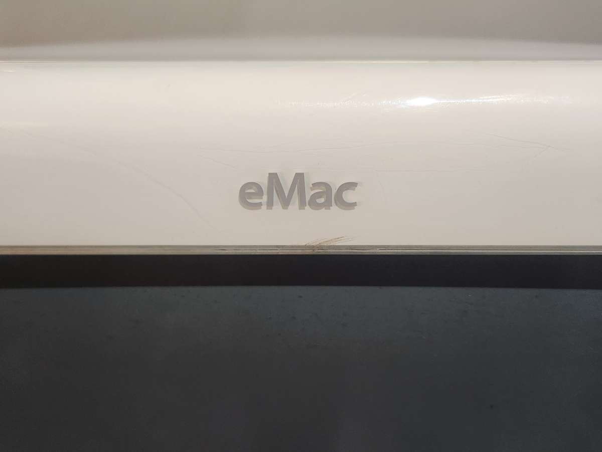 Apple eMac