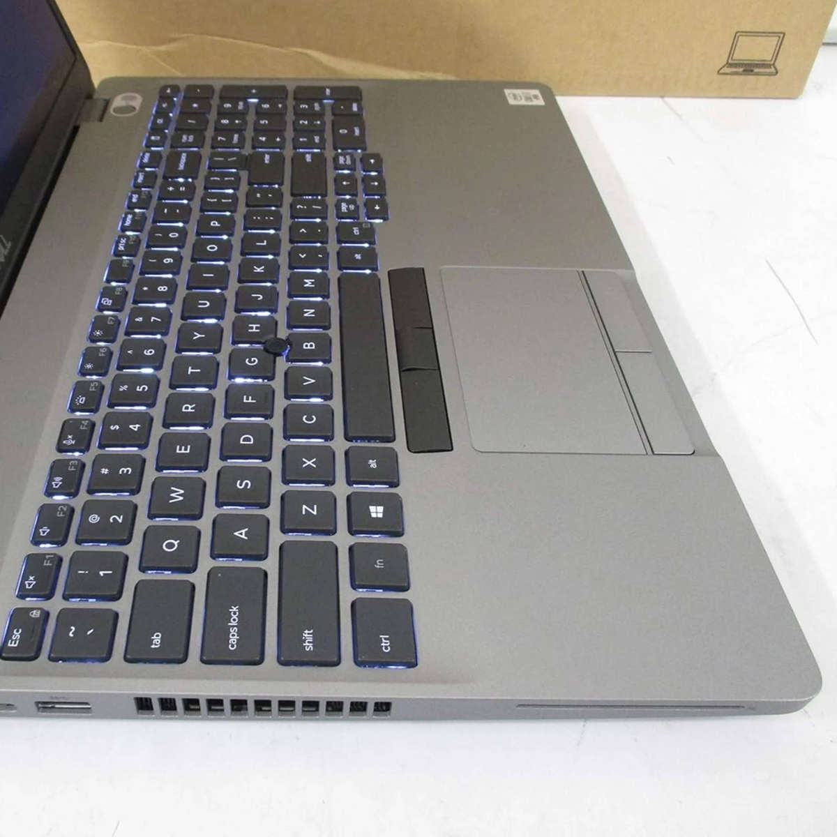 Dell Latitude 5510 15.6-inch Intel Core i7 10th Gen 8GB RAM 256GB SSD - Windows 11 Office 2024
