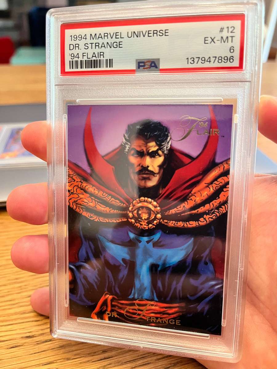 1994 MARVEL UNIVERSE '94 FLAIR #12 DR. STRANGE - PSA 6 