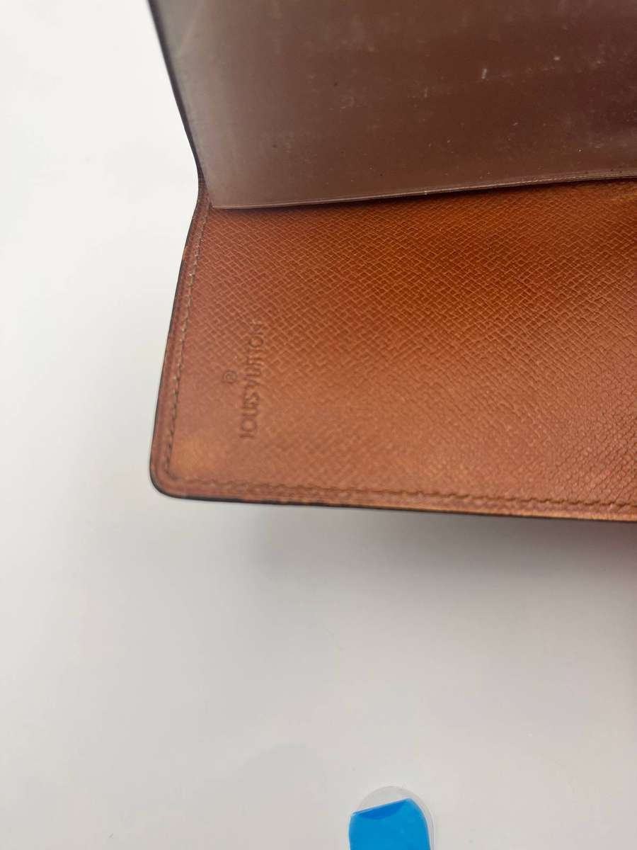 Louis Vuitton Monogram Port-Carte Crédit Pression Card Case