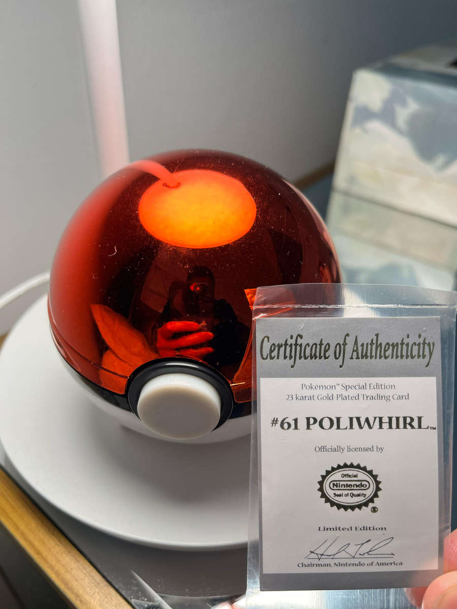 Pokemon Poliwhirl 23k Gold Plated Burger King 1999 Special Edition with COA