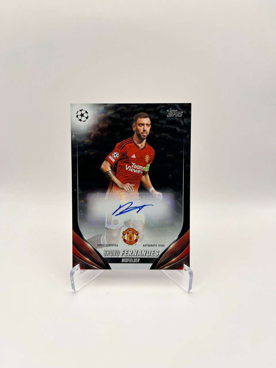 Black Ice Bruno Fernandes Autograph /10 Topps Flagship Card