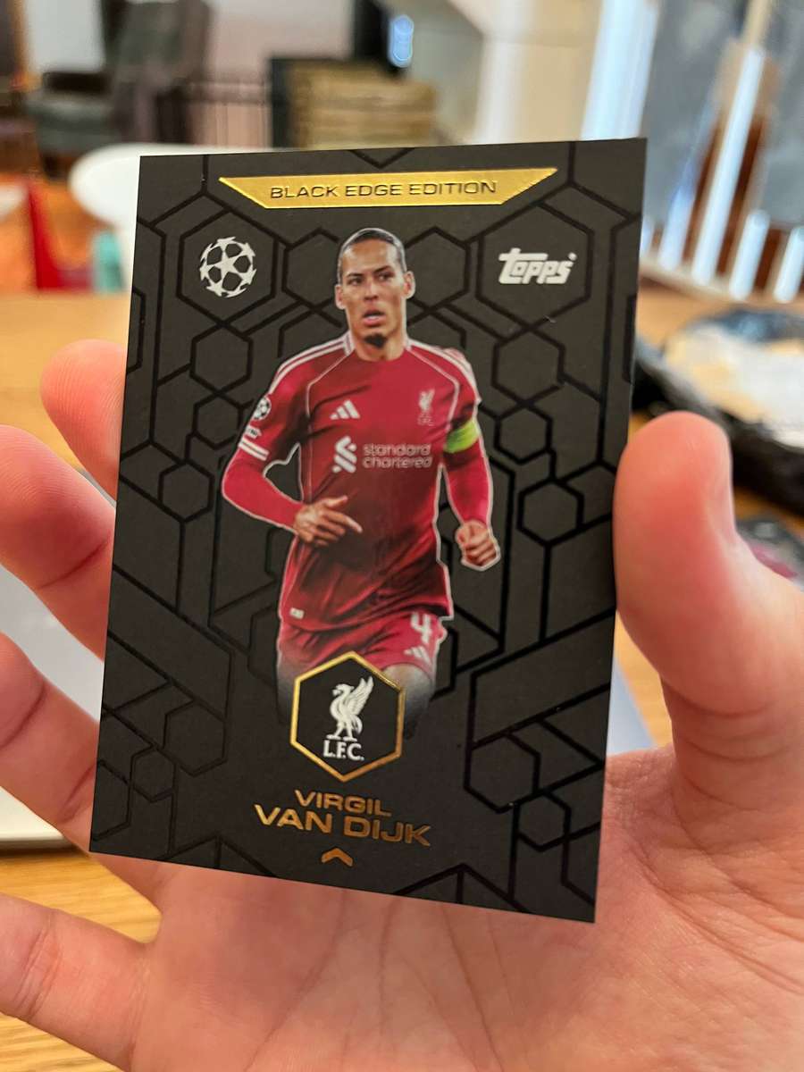 Virgil Van Dijk BLACK EDGE EDITION Topps Match Attax 2025/2026 Liverpool 25/26 # BE 1