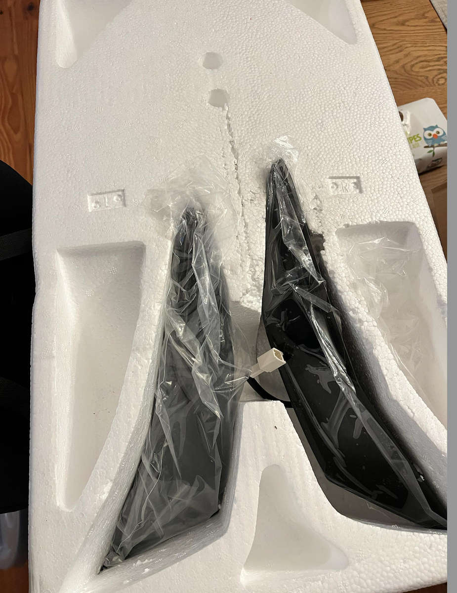 Honda Civic Smoke LED Full Tail Light Assembly for 2016 - 2020