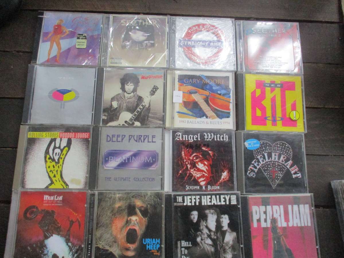 CD BUNDLE FANTASTIC COLLECTION OF CDS GET ALL AS ONE LOT BARGAIN
