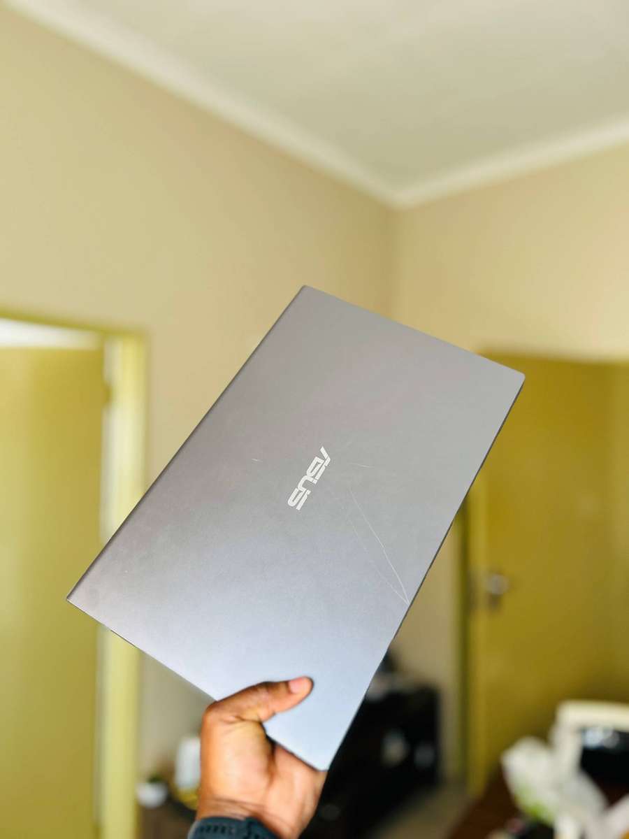 ASUS VivoBook X515EA Laptop - Secondhand, Reliable Performance