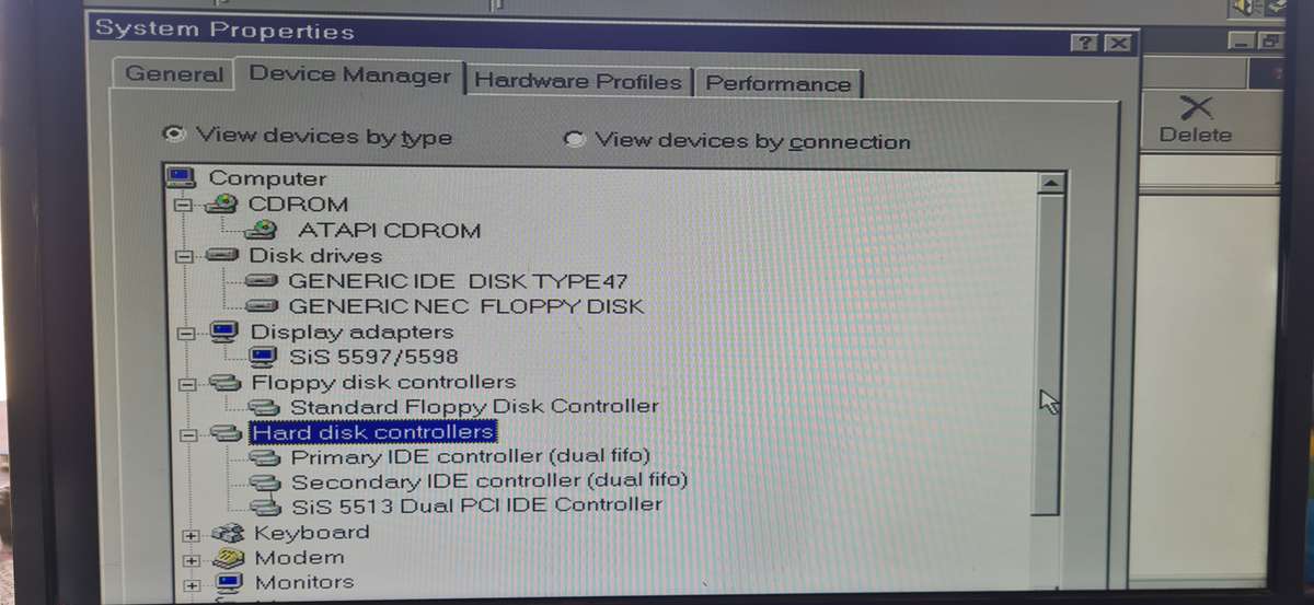 Vintage PC Pentium MMX 200 Mhz