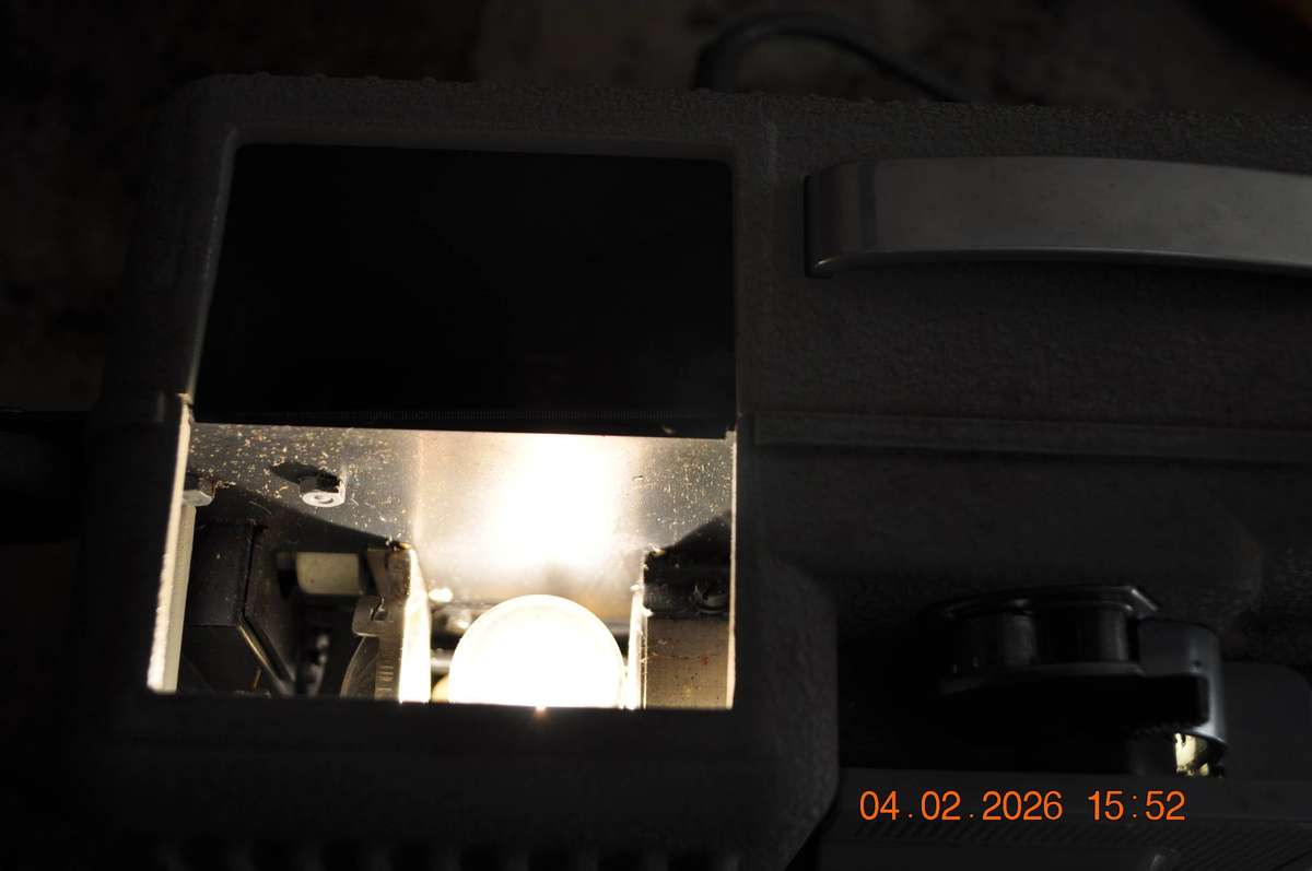 Vintage Eumig P8 8mm Film Projector