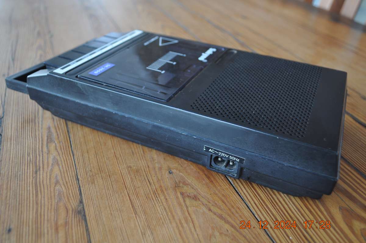 Vintage Sakyno Player Recorder (as is)