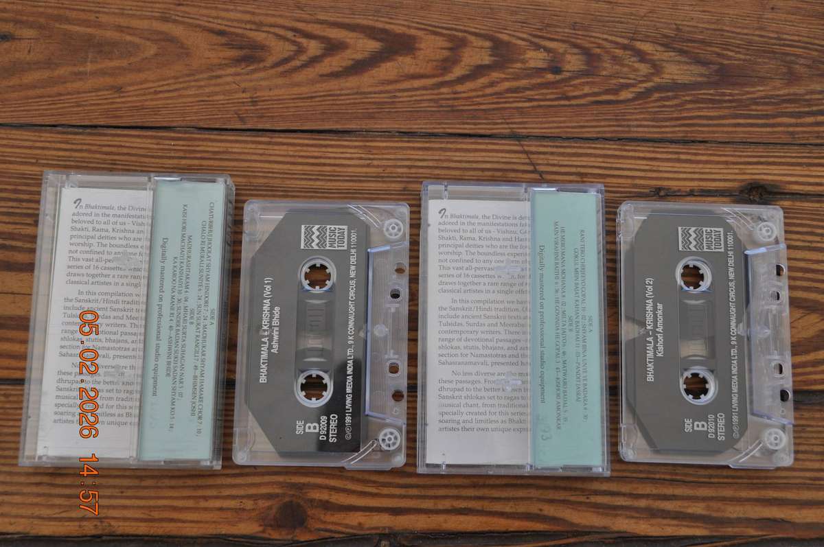 Bhaktimala  Krishna Vol 1 and 2 (cassettes hindi music)