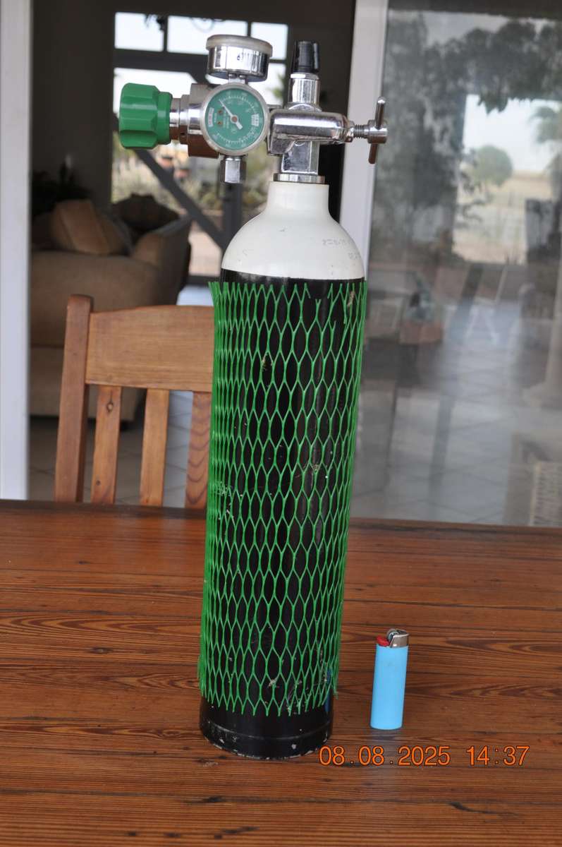 Medical Oxygen Cylinder Bottle With Regulator