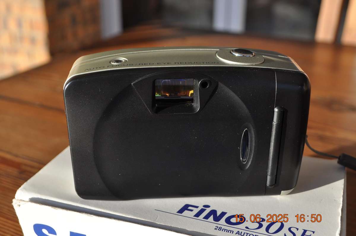 Samsung Fino 30Se 35mm Film Camera