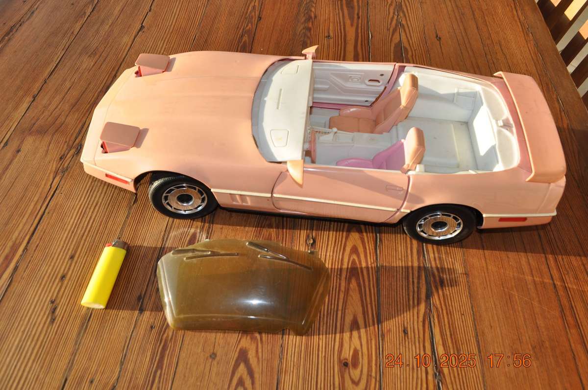 Vintage Petra Corvette Doll Toy Car