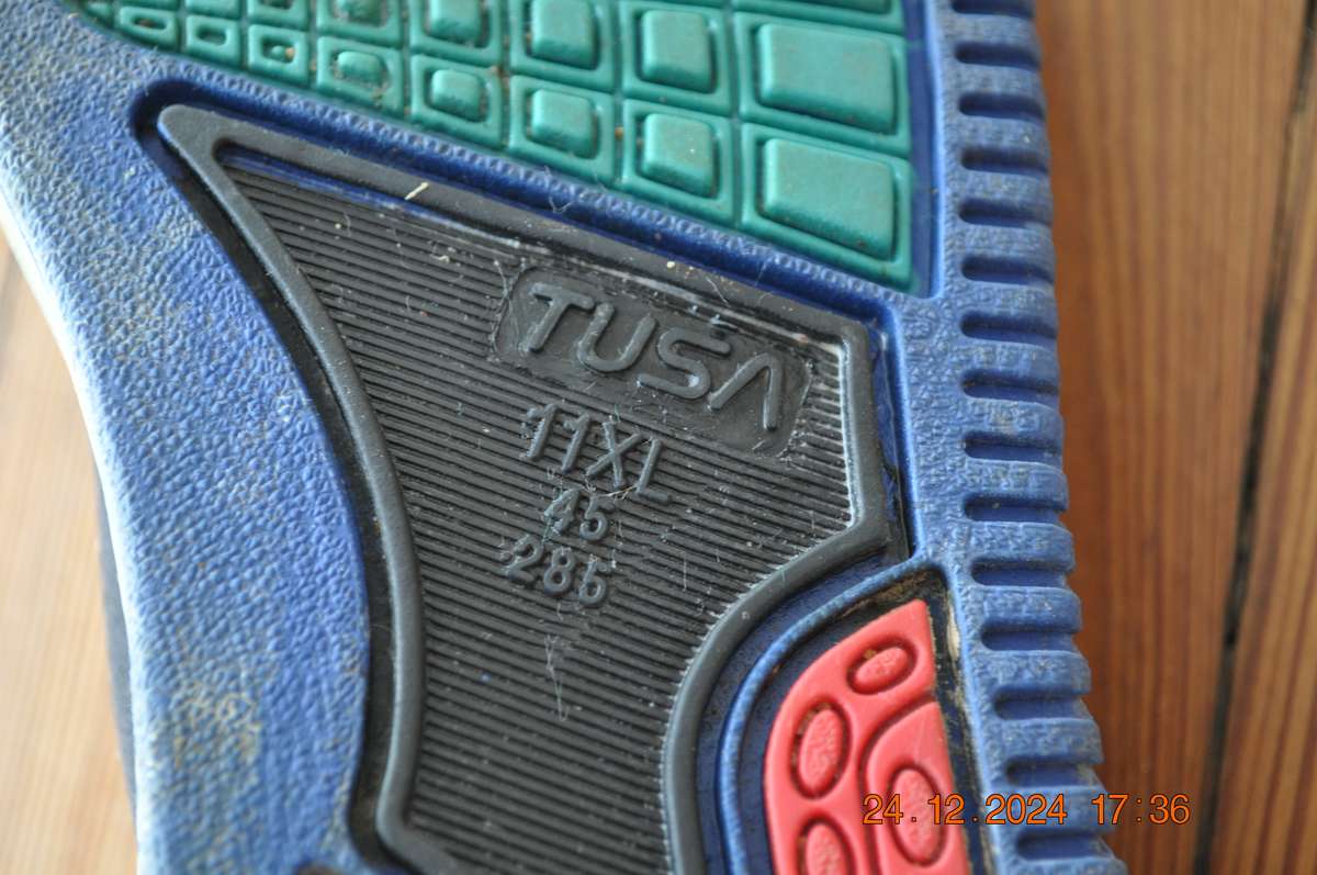Tusa Scuba Booties (size 11)