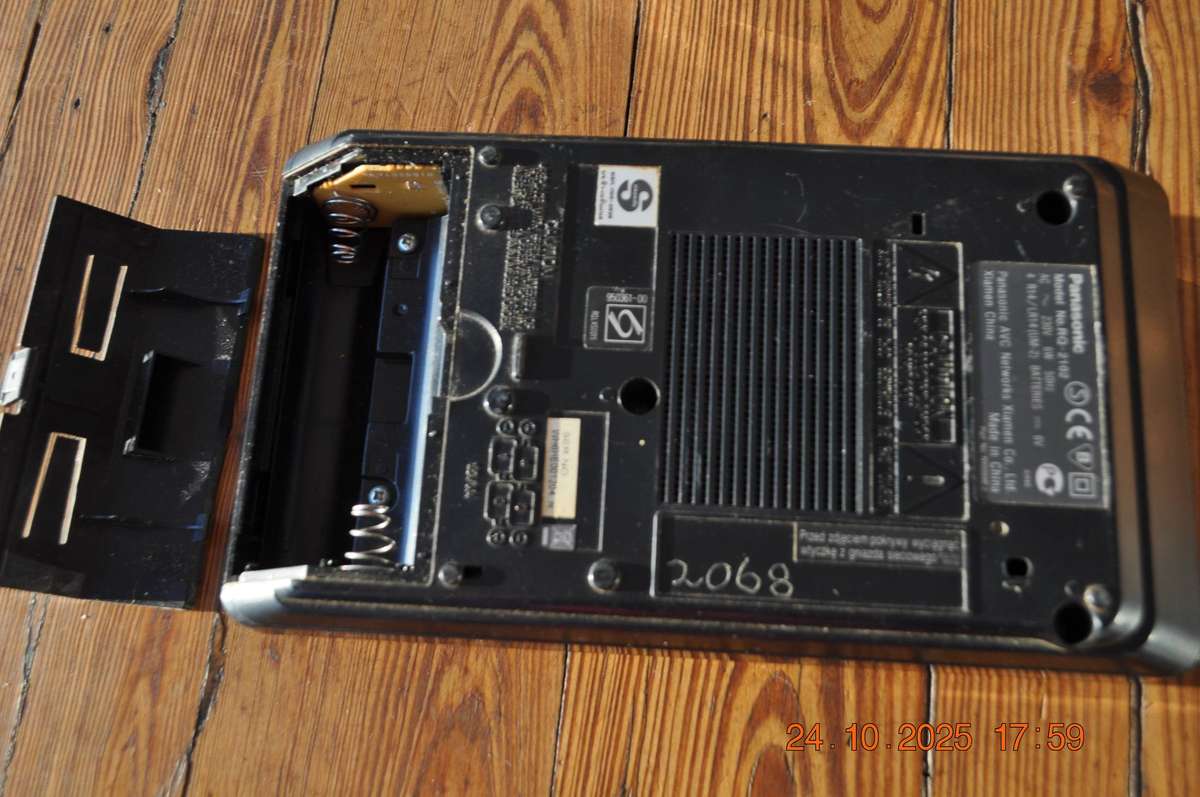 Vintage Panasonic Portable Cassette Player With Cassettes Not Working