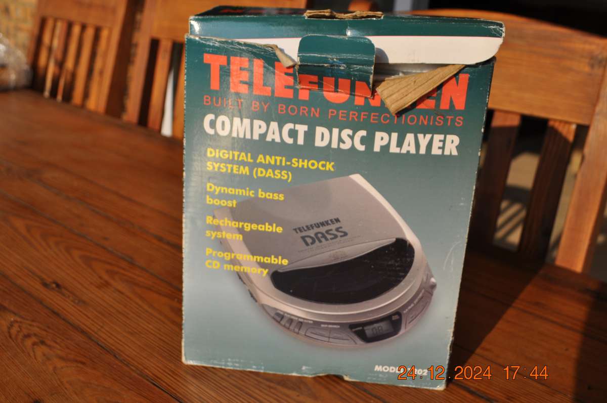 Vintage Telefunken Walkman CD Player