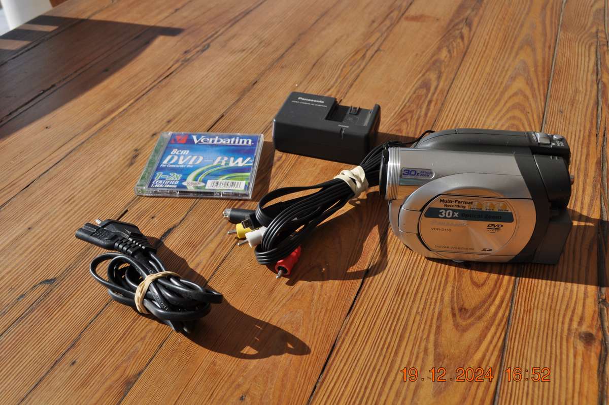 Panasonic DVD Video Camera