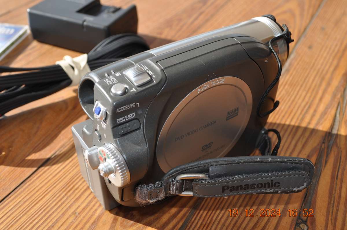 Panasonic DVD Video Camera