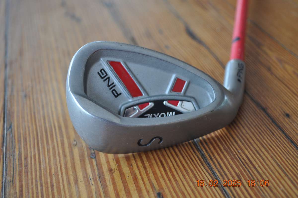 Ping Moxie Black Dot Junior Sand Wedge Golf Club Left Hand