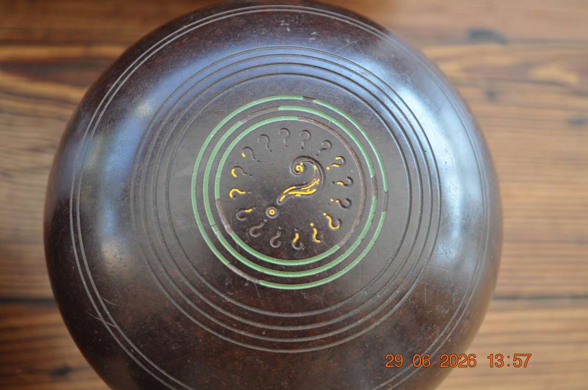 Vintage Henselite Lawn Bowls In Leather Carry Bag Size 4