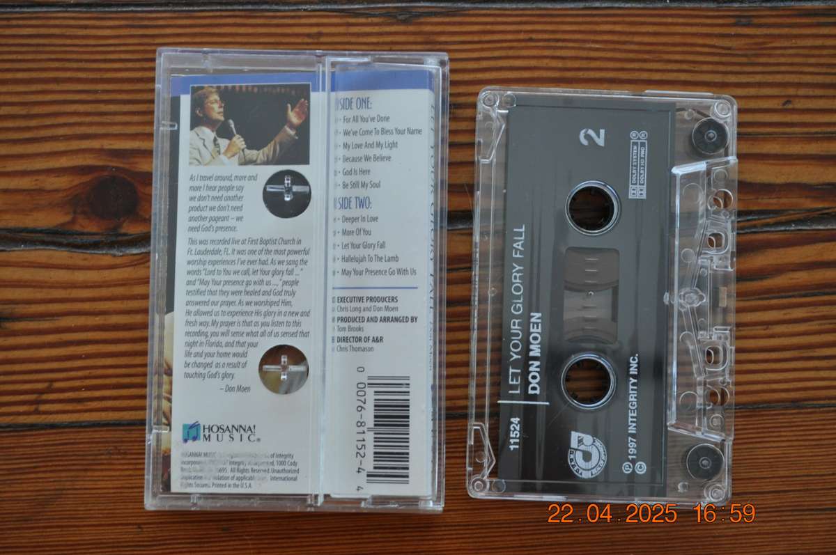Praise & Worship - Let Your Glory Fall : Live (Cassette)