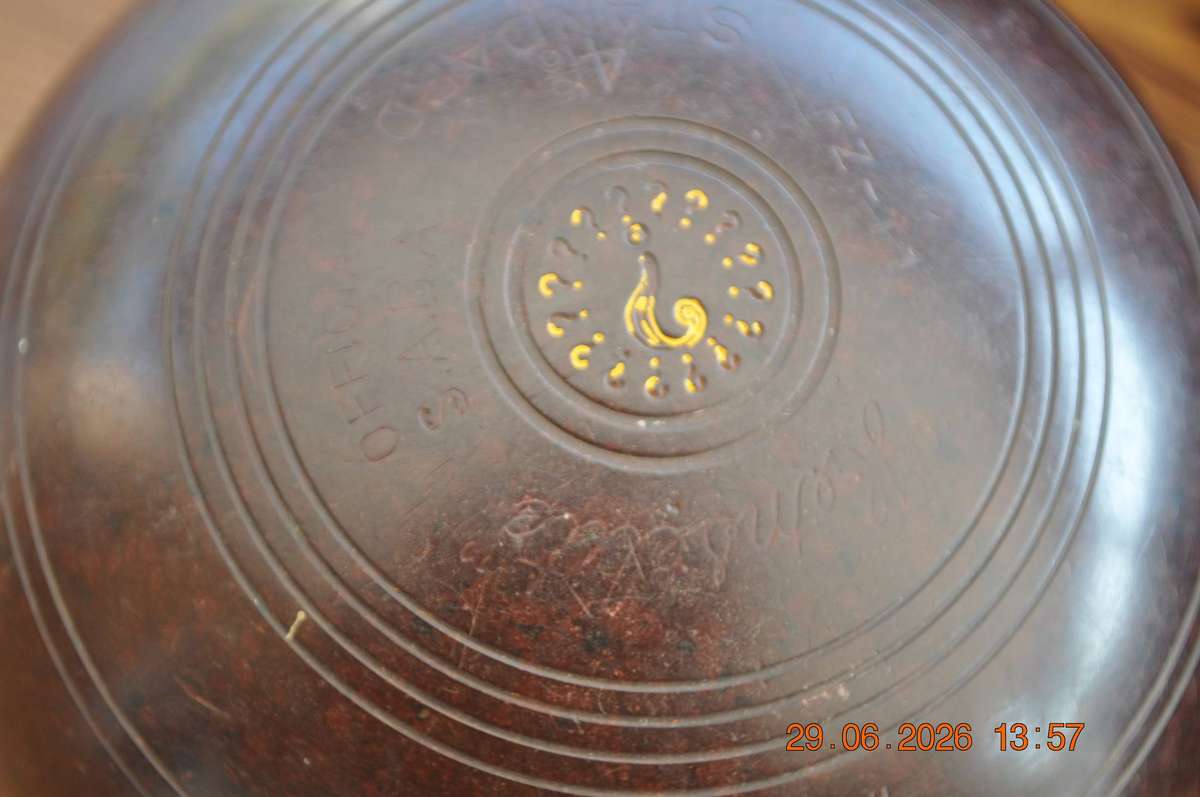Vintage Henselite Lawn Bowls In Leather Carry Bag Size 4
