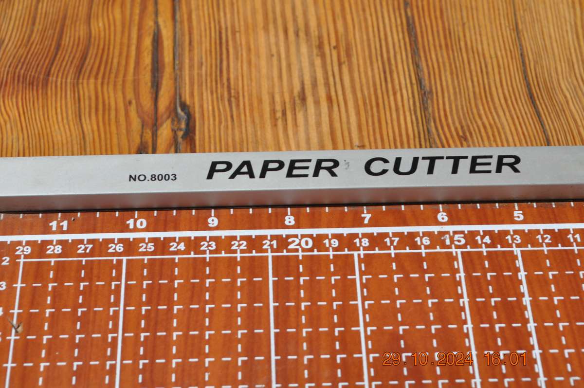 Paper Trimmer Cutter No 8003