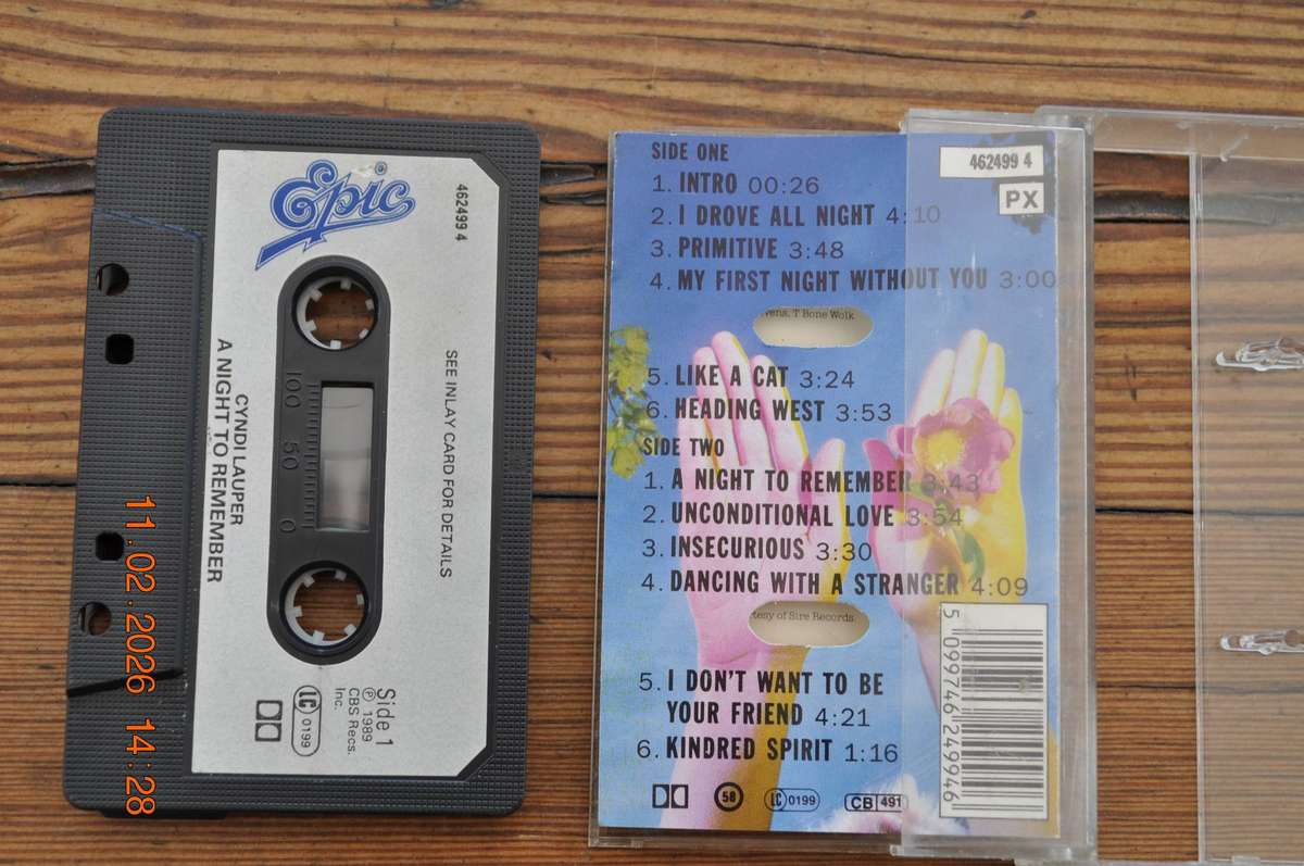 Cyndi Lauper - A Night To Remember (Cassette)
