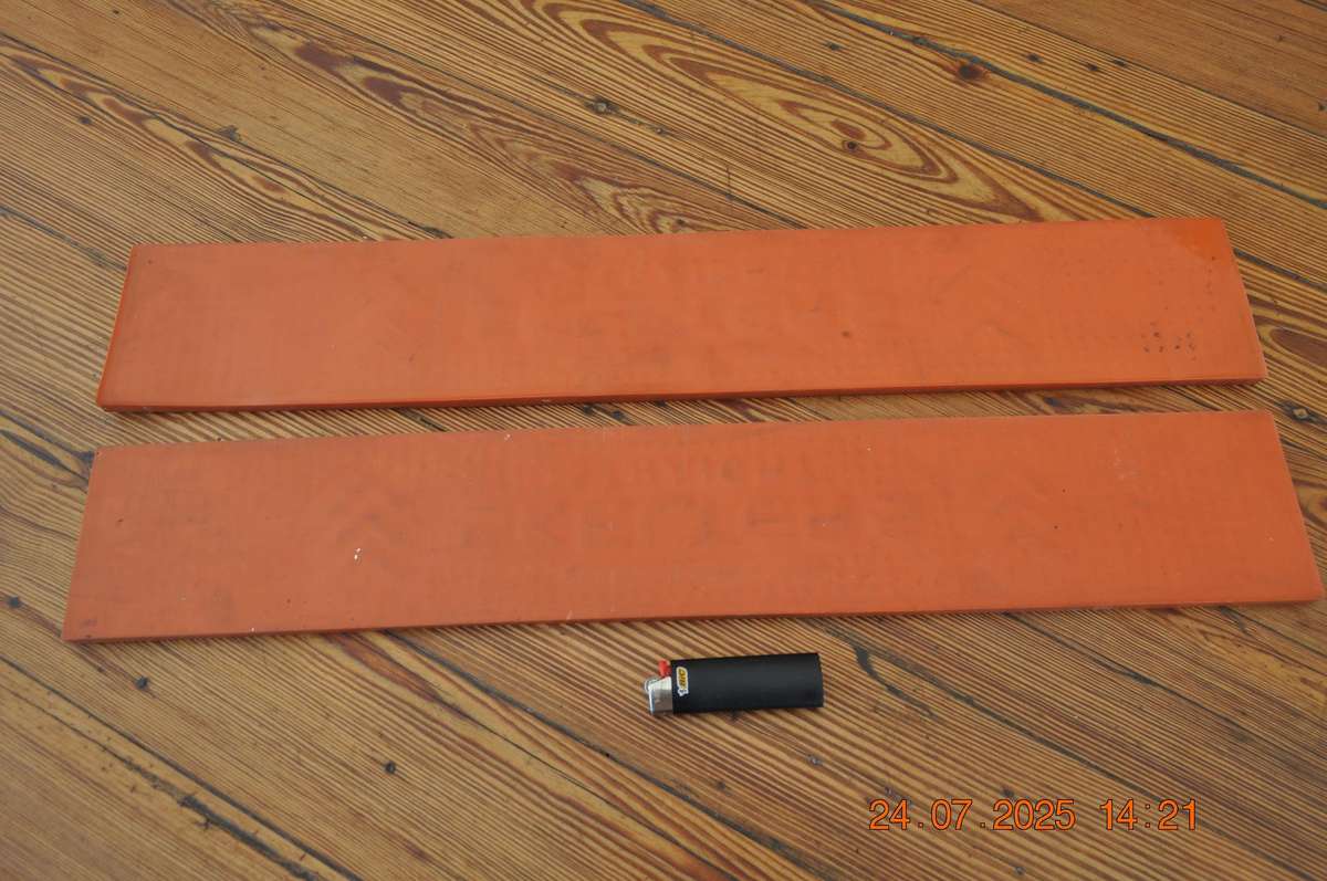 Skelters Straight Drip Bar Mats