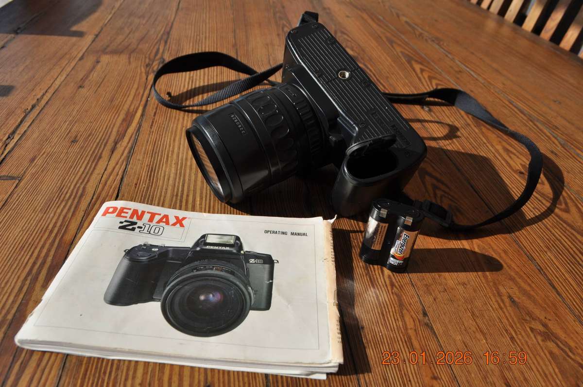 Pentax Z-10 SLR 35mm Film Camera With Lens