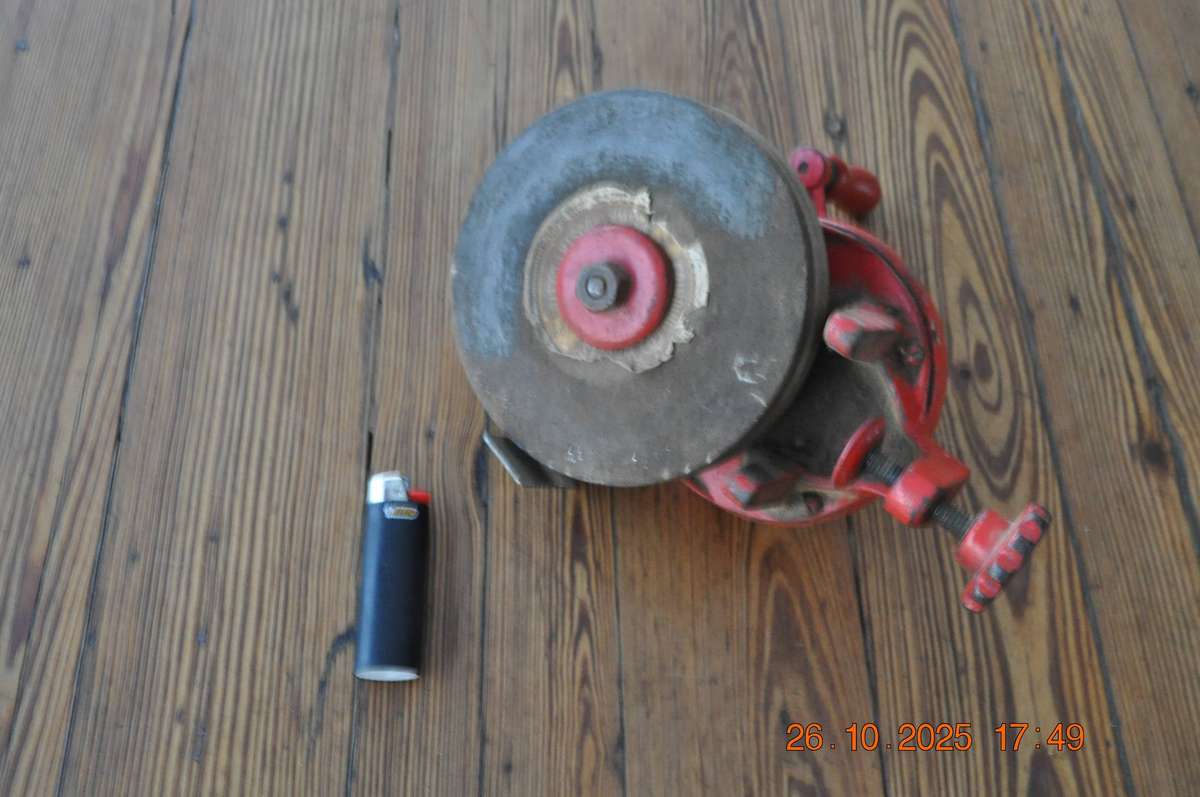 Vintage Rudge Hand Crank Bench Grinder