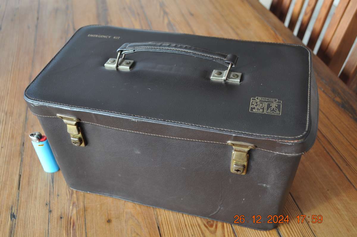 Vintage Roche Vinyl Carry Case