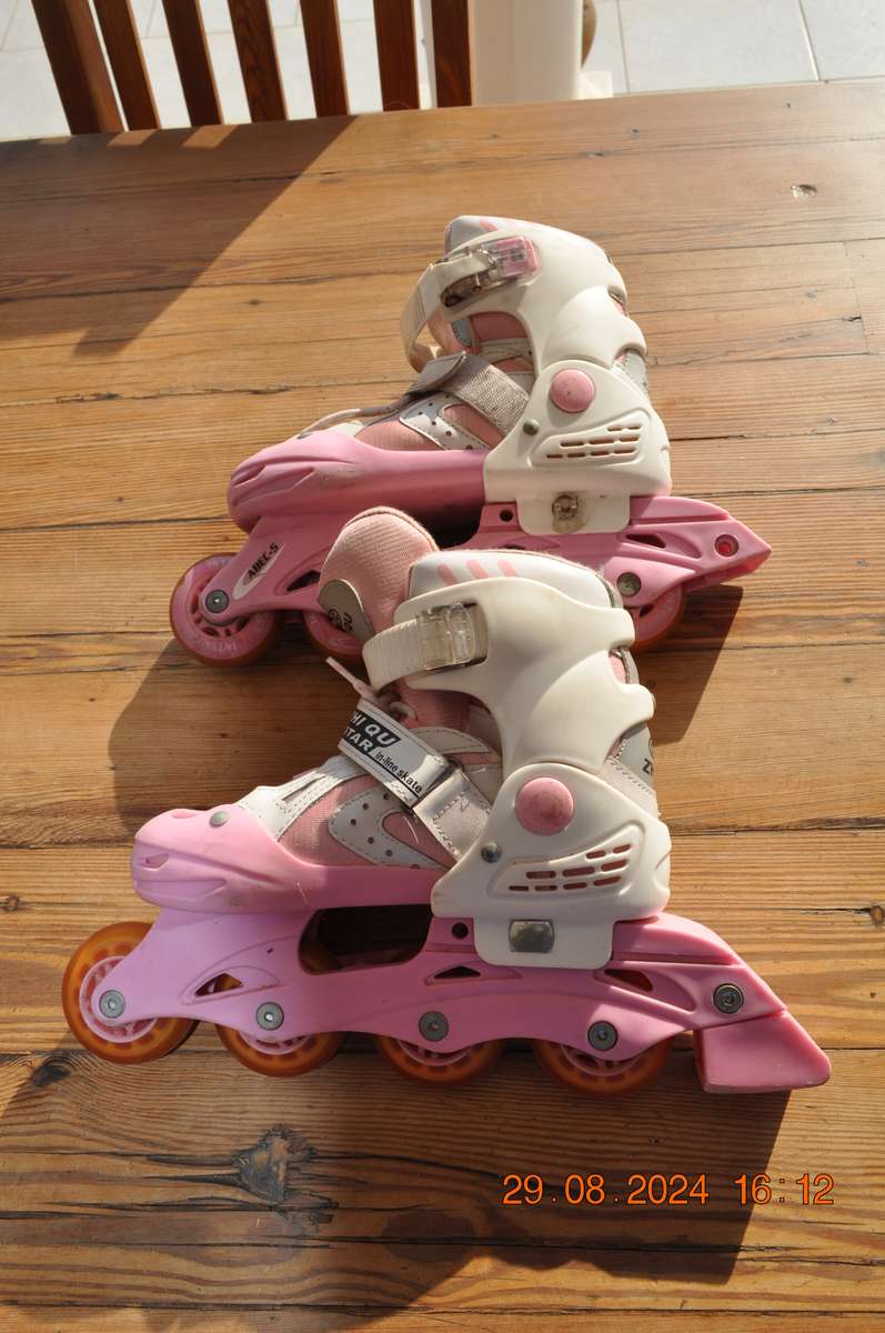Roller Blade Skates X 2