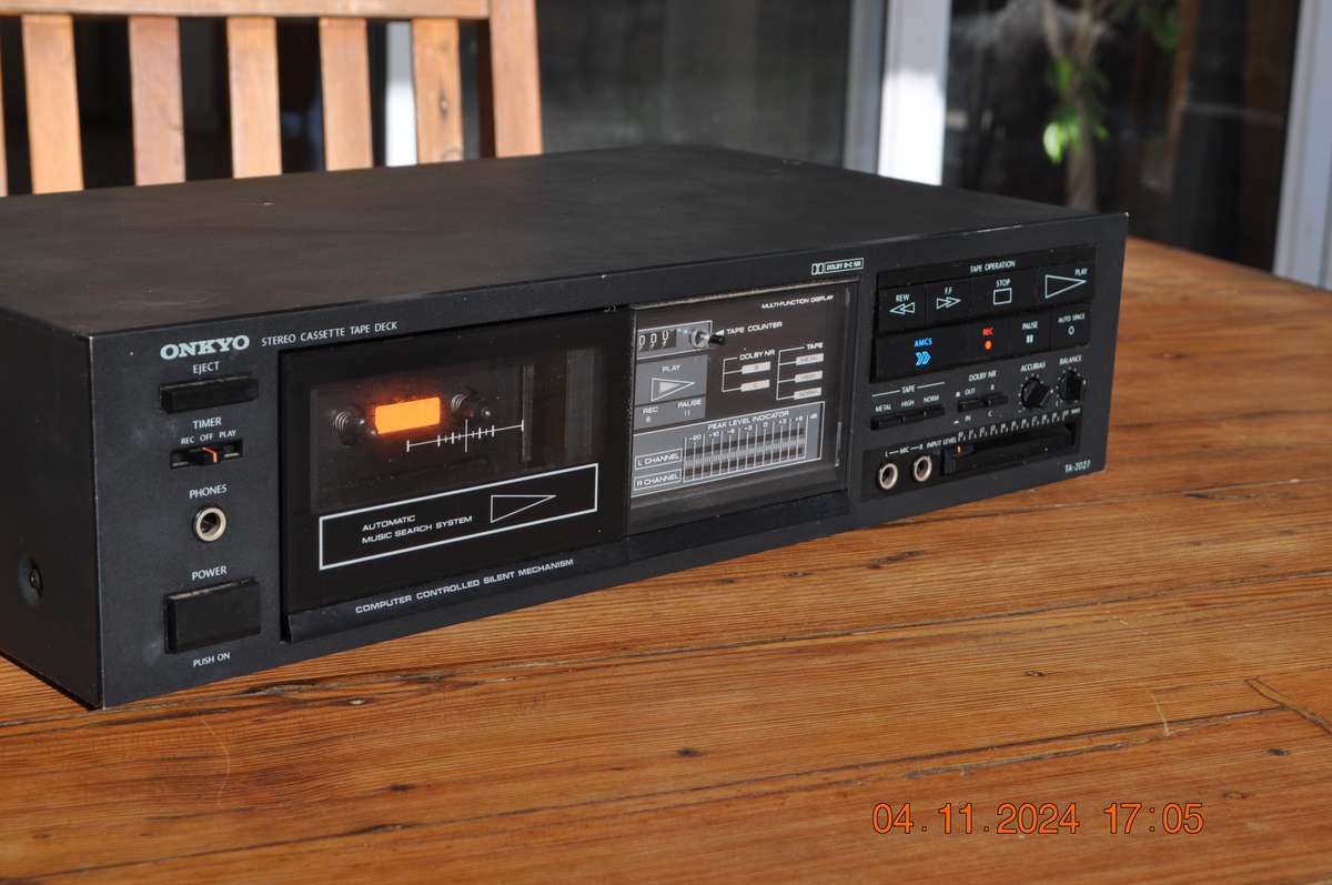 Vintage 1980s Onkyo TA-2027 Cassette Tape Deck