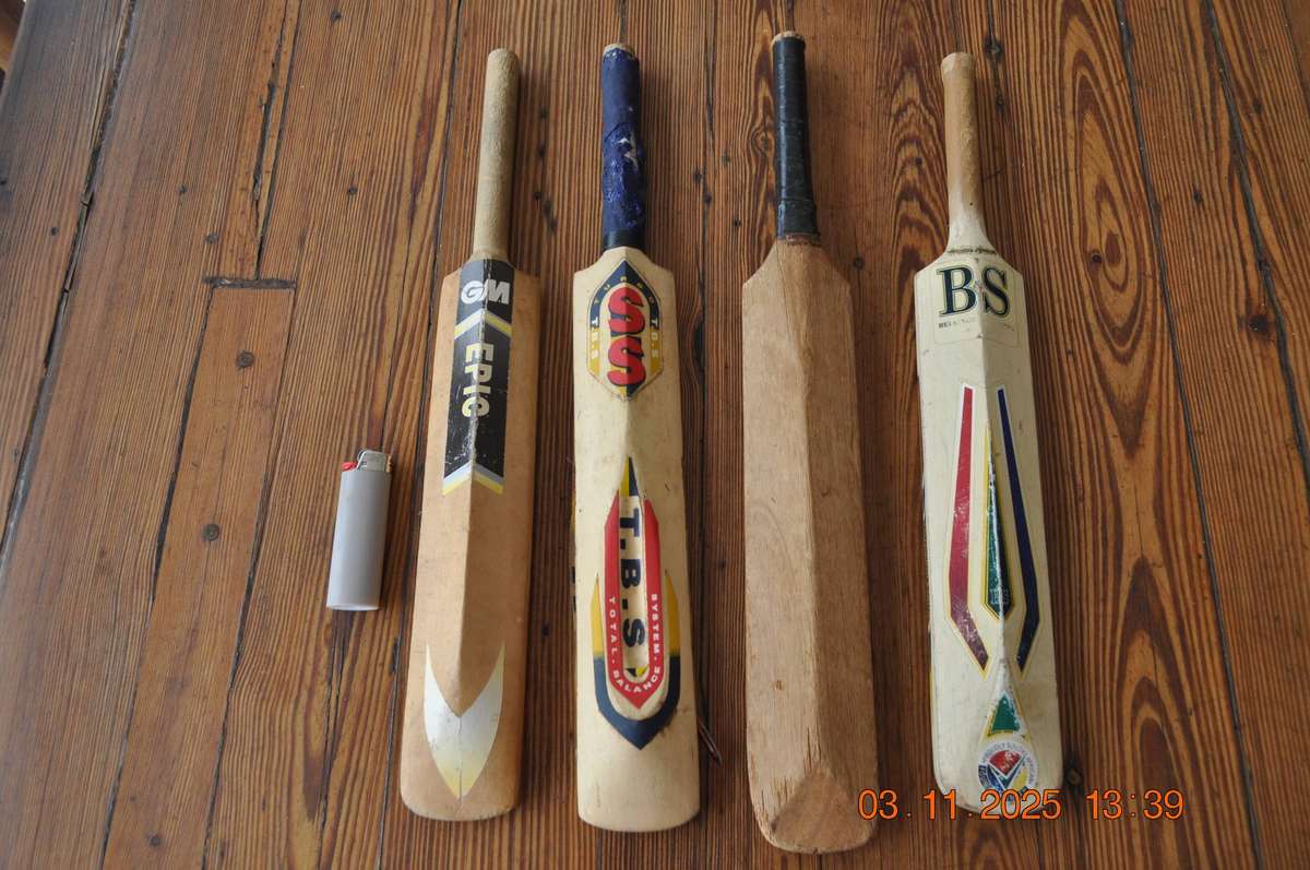 Signed Mini Cricket Bats