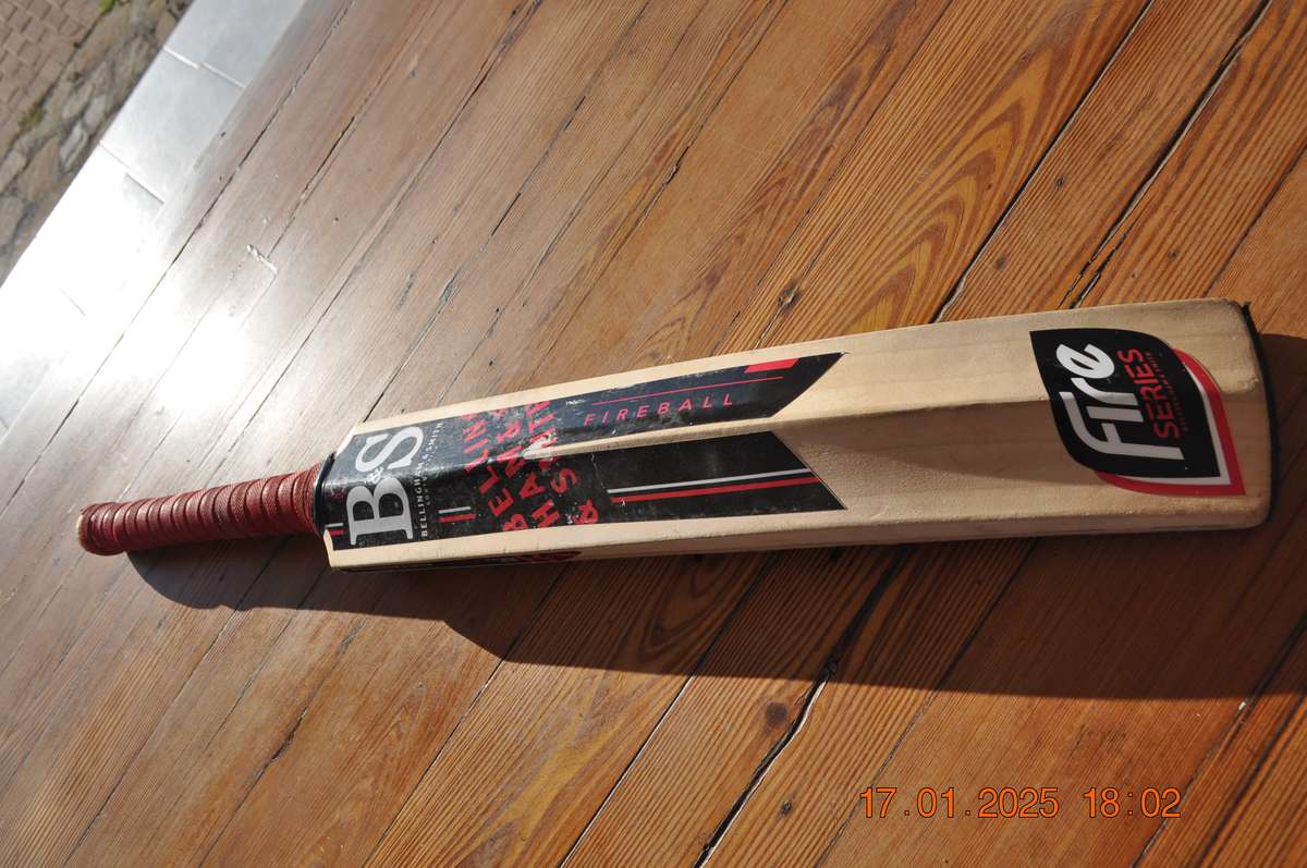 BS Fire Ball English Willow Size 4 Cricket Bat