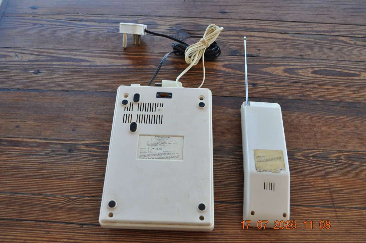 Vintage Cordless Telephone (for display)