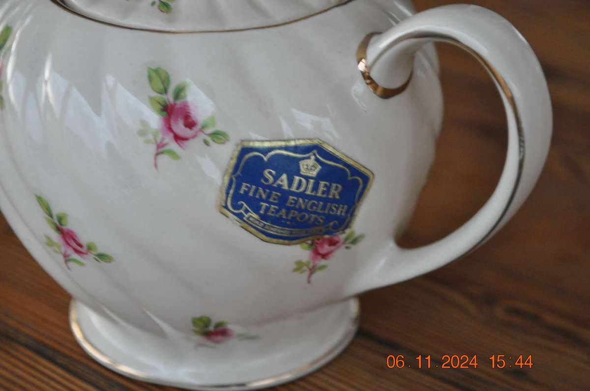 Vintage Sadler Teapot With Cup And Saucer