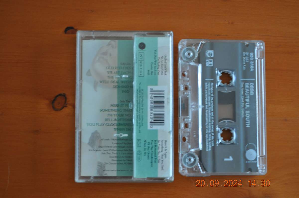 Beautiful South - 0898 (Cassette)