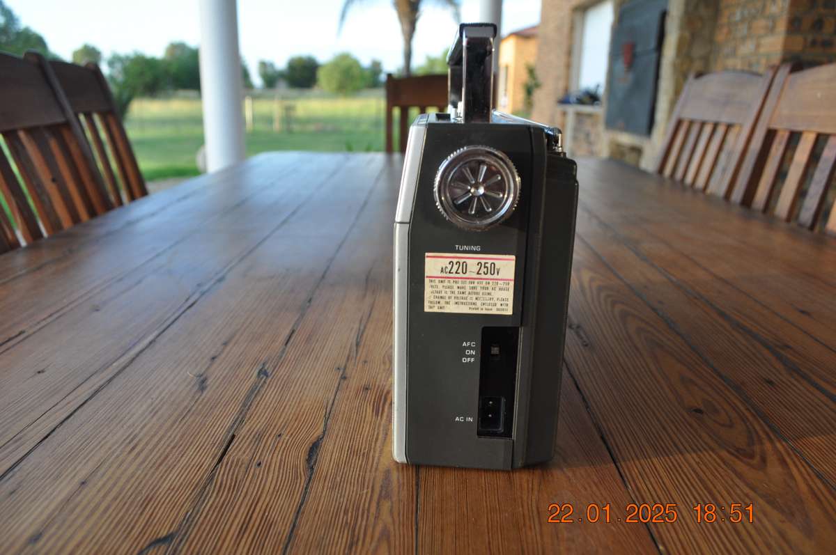 Vintage National Panasonic Radio Cassette (selling as is)