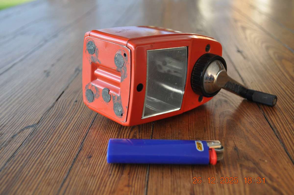 Vintage Carl Angel 5 Pencil Sharpener