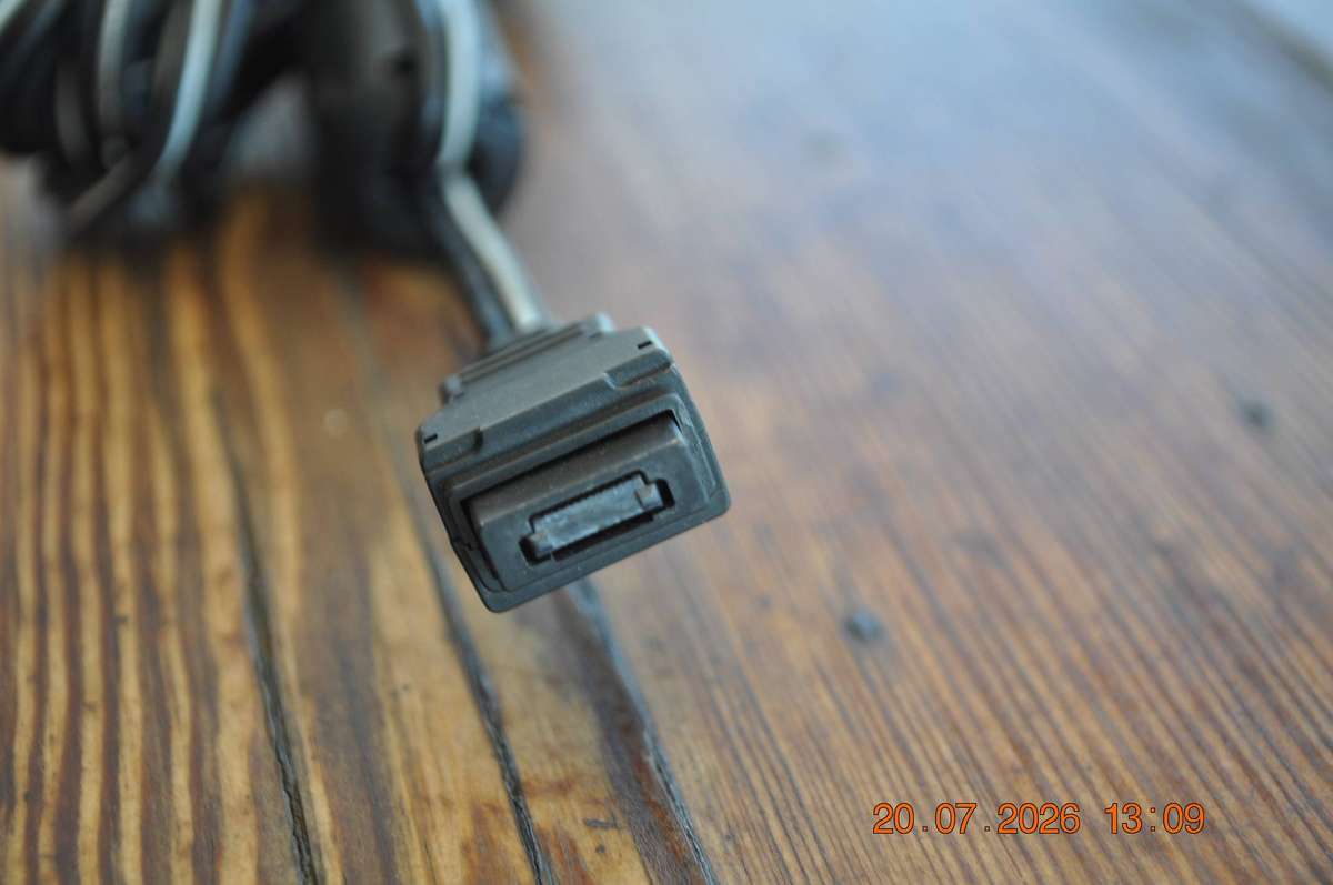 Sony Cyber-Shot AC-LM5 AC Power Adaptor