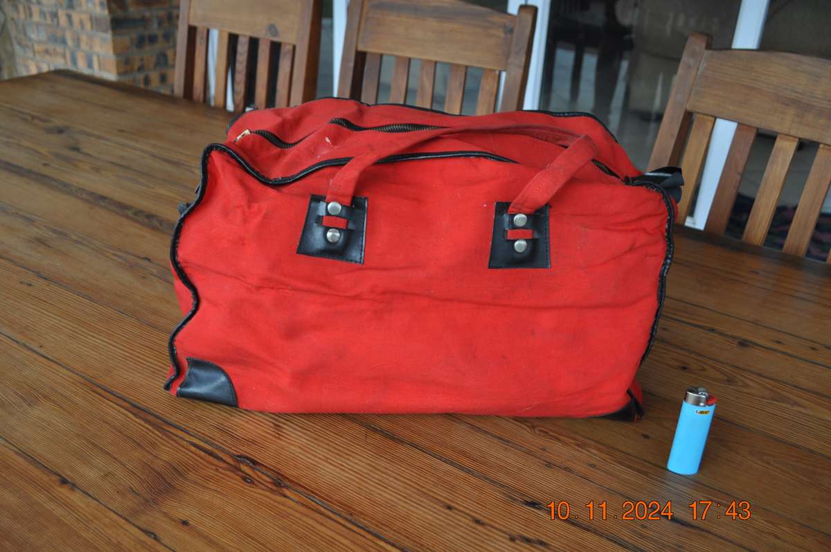 Vintage Travel Bag Capri Italy Patch