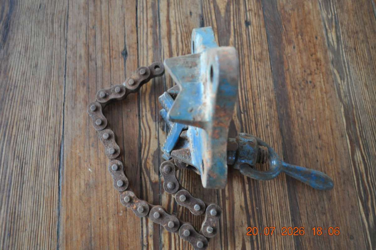 Vintage Record 182C Pipe Vice Made In England