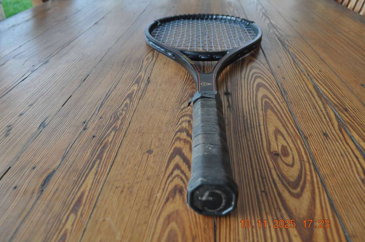 Vintage Dunlop Black Max Tennis Racket M10527